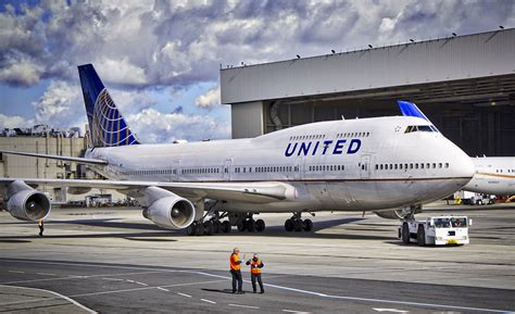 United Airlines Boeing 747 N175ua At San Francisco Airport 2016