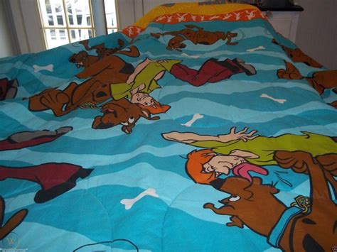 Scooby Doo Twin Comforter And Lot 1840444043