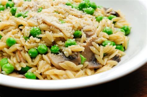 How To Make Baked Orzo With Fontina And Peas