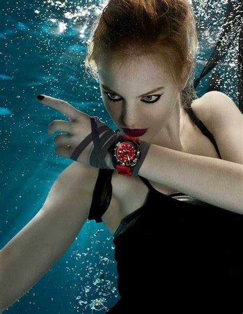 Underwater Editorial Photographer Zena Holloway James Bond Gq Fashion