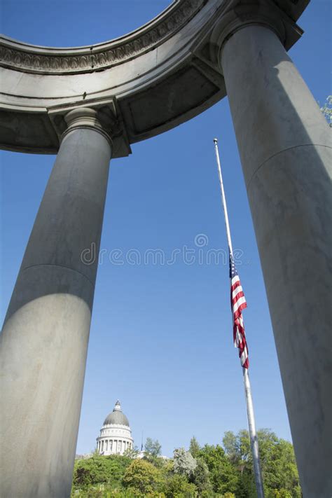 Was the confederate flag raised at the us capitol in washington, dc? Utah State Capitol Building July 23 2015 And Flag Editorial Photo - Image of architectural ...