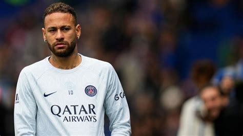 Transfer Talk Psg S Neymar To Man Utd If Glazers Sell Club To Qatari Sheikh Eltaszone