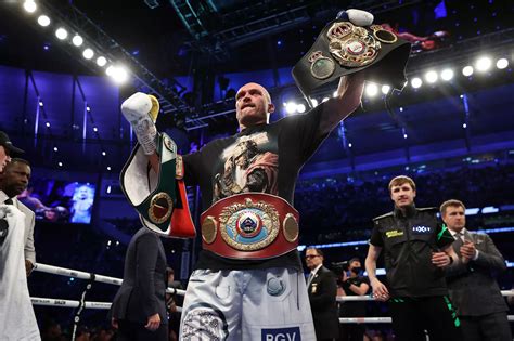 Oleksandr Usyk Promoter Targeting Undisputed Clash With Tyson Fury In Early 2023