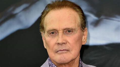 Lee Majors Biography Height And Life Story Super Stars Bio