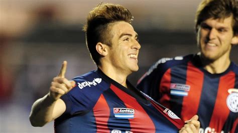 You are on page where you can compare teams banfield vs lanus before start the match. Velez Sarsfield Vs Lanus - hhzonal