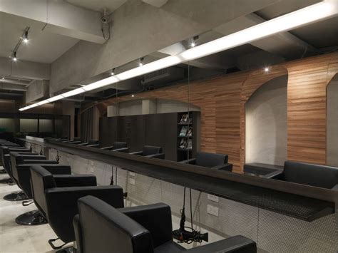 Experts in dimensional hair color, hair. Beauty Salon Designs Charm The World With Their Glamor