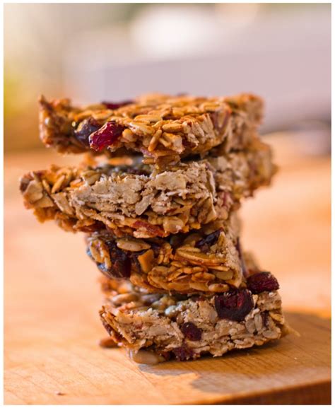 With recipes for every meal of the day, and even a sweet treat or two, these recipes to help lower cholesterol will help you build the healthy meals you need to improve your health without sacrificing flavor. Homemade low fat granola bar recipe