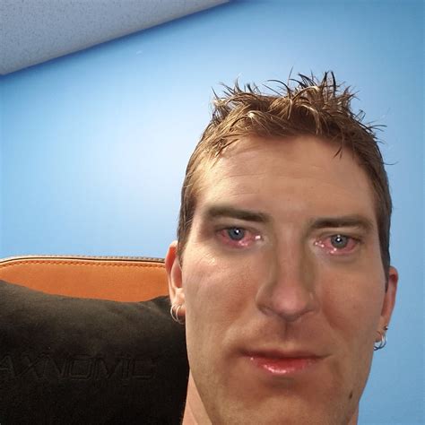 Linus Crying Blank Template Imgflip