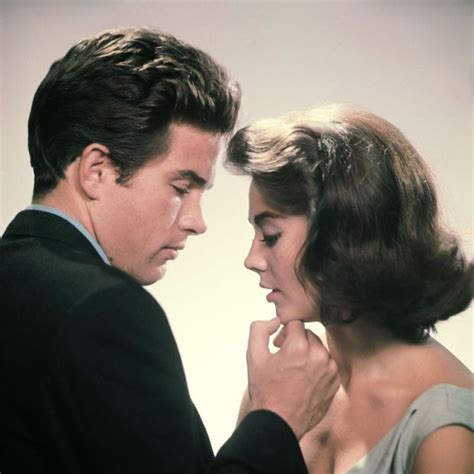 22 Vintage Photos Of Natalie Wood And Warren Beatty During The Filming Of ‘splendor In The Grass
