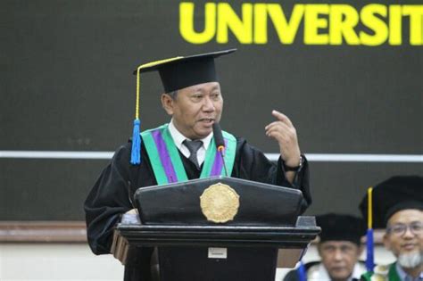 Lonjakan Covid Rektor Ums Ajak Mahasiswa Tingkatkan Ikhtiar Ihram