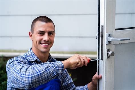 3 Reasons You Should Have A Locksmith Rekey Your Home Locks