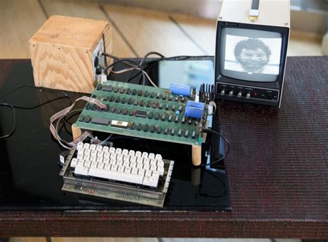 Apple 1 Computer Built By Steve Jobs And Steve Wozniak