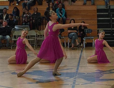 Bethpage Golden Girls Complete Amazing Dance And Kickline Competition