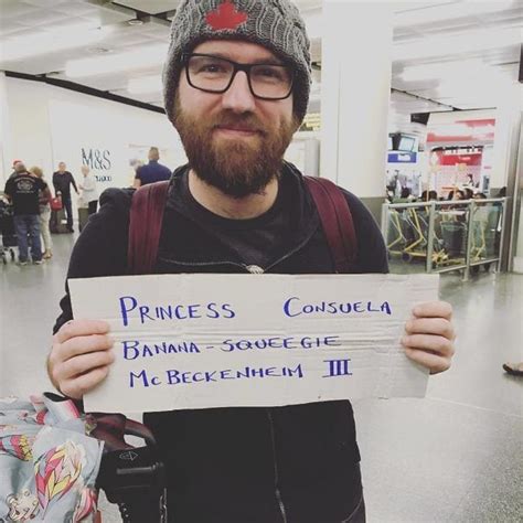Bored panda has collected some of the most unforgettable airport pick up signs that were definitely noticed by everyone in the arrivals hall to give you some. The funniest airport 'welcome home' signs | KiwiReport