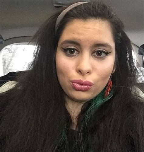 Elena boncea a împlini de curând frumoasa vârstă de 22 mami te iubește este mesajul postat de loredana groza pe instagram pentru fiica sa. FOTO / Fiica Loredanei Groza, jignită în ultimul hal ...