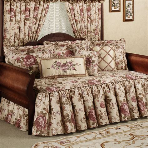 With our team analyzing these items to a great detail, we can guarantee that. Floral daybed bedding sets | Hawk Haven