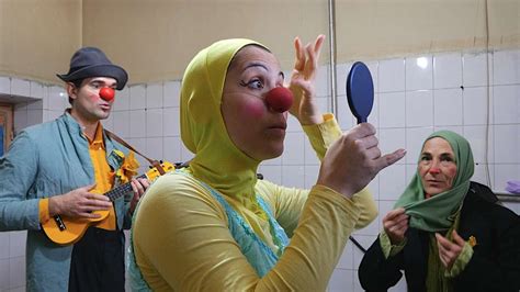 Filmpremiere Clowns Ohne Grenzen Im Iran