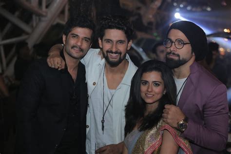 Raqesh Bapat And Riddhi Dogras Pre Diwali Bash Iwmbuzz