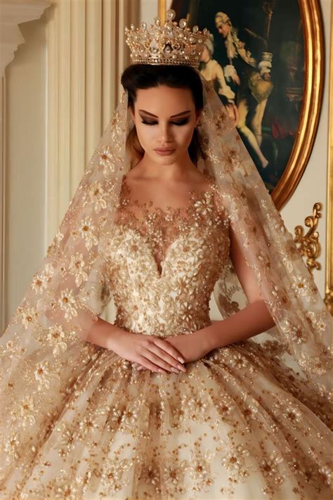 20 Best Luxury Gold Wedding Dresses For 2024 👑