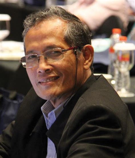 Kini, lapor polisi online juga bisa. Contoh Surat Laporan Pengaduan Ke Polisi Tentang ...