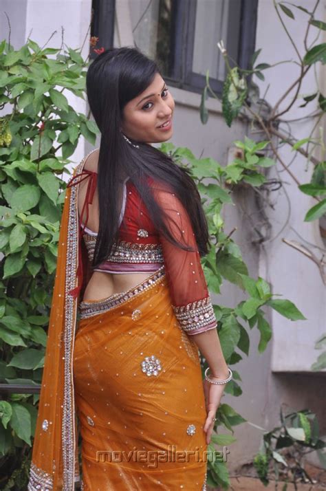 Picture 439049 Telugu Actress Jiya Khan Hot Saree Photos New Movie Posters