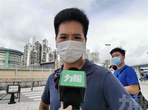 I have already been in quarantine for 14 days. 內地外僱入澳免隔離後首個工作日 關閘人潮絡繹不絕 - 澳門力報官網