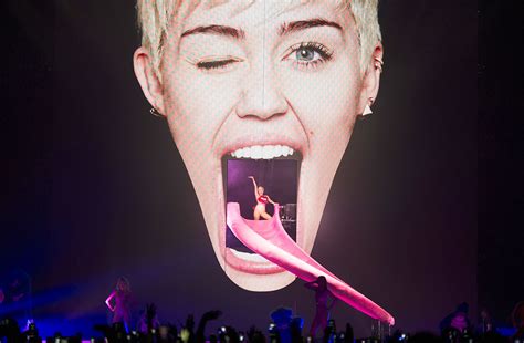 Mileys Party Crazed Bangerz Image Is Paying Off Pittsburgh Post