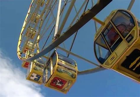 Brazen Couple Caught Having Sex On Giant Ferris Wheel I Know All News