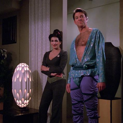 20 Craziest Star Trek Fashion Moments