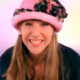 De serie ging in première op 3 januari 1991. Blossom bei fernsehserien.de
