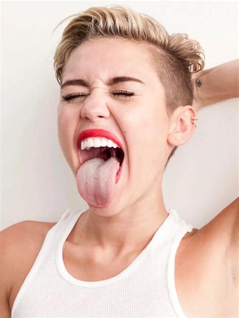 Miley Cyrus Rcelebritymouths