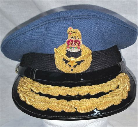 1970s Post Ww2 Royal Australian Air Force Officers Uniform Peaked