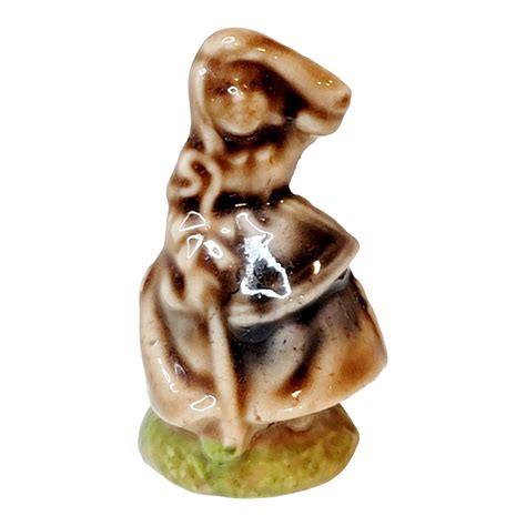 Wade Nursery Rhyme Figurines