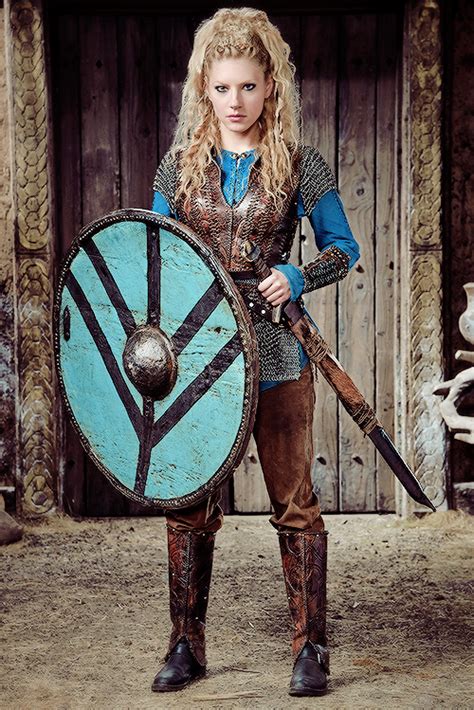 Female Viking Warriors Viking Maidens Vikings Lagertha Lagertha Viking Costume