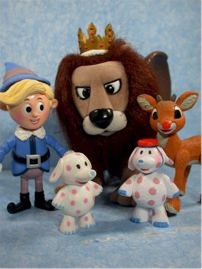 Rudolph Misfit Island King Moonracer Pvc Figurine Set Sold Out