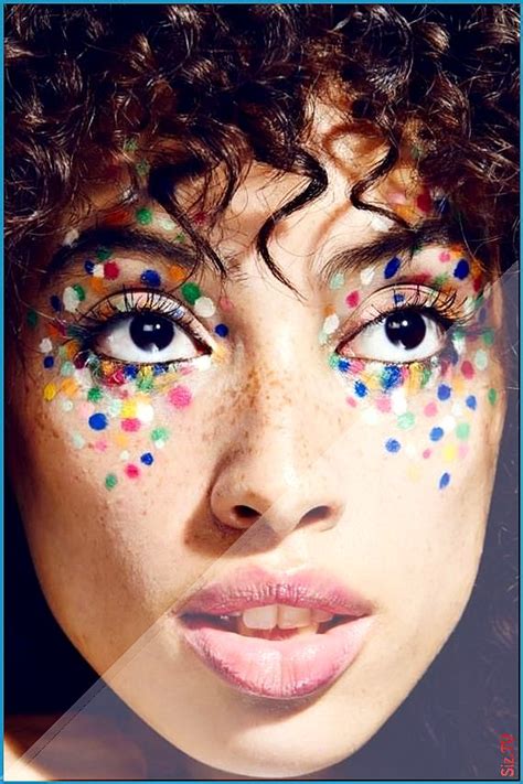 Dots Face Painting Creative Make Up Dots Creative Creativemakeup Makeup