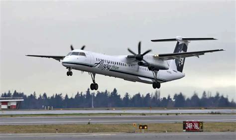 F 15cs Intercept Stolen Dash 8 Airliner Out Of Seattle Tacoma Airport