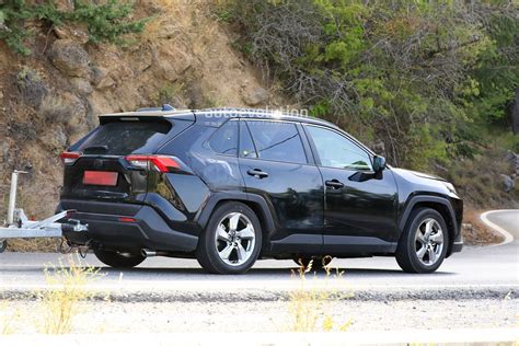 Toyota Rav4 Plug In Hybrid Spied Testing For The First Time Autoevolution