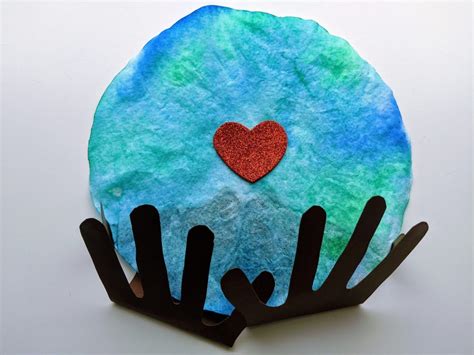 Coffee Filter Earth Day Craft for Kids - Crafting A Fun Life