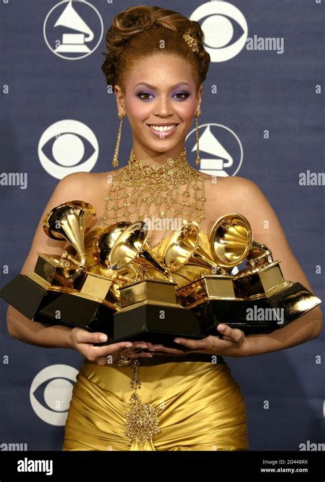Showbiz Beyonce Hi Res Stock Photography And Images Alamy
