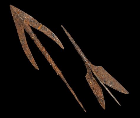 Grex Luporum Medieval Arrowheads Database