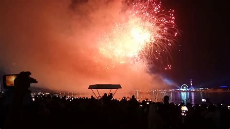 New Year 2020 Celebration In Abudhabi Corniche Beach 🏖 Youtube
