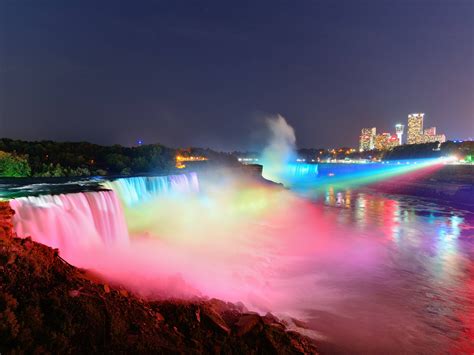 Niagara Fall Dancing Light Show At Night 5120 X 3840 Niagara
