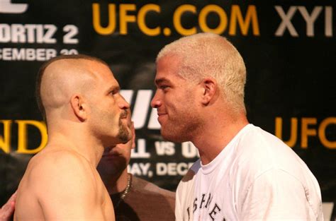 Ufc Legends Chuck Liddell And Tito Ortiz To Fight On Nov 24 Yahoo Sports