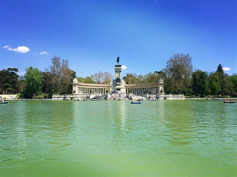 23 Beautiful Places In Madrid You Absolutely Must See
