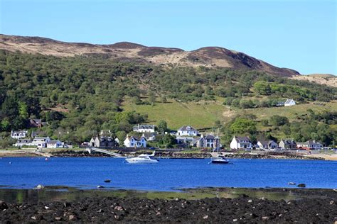Lochranza Visitor Guide Accommodation Things To Do And More