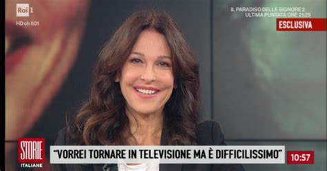 Luana Colussi A 55 Anni Il Clamoroso Ritorno In Tv Dell Ex Volto Mediaset A Cologno Gira Una