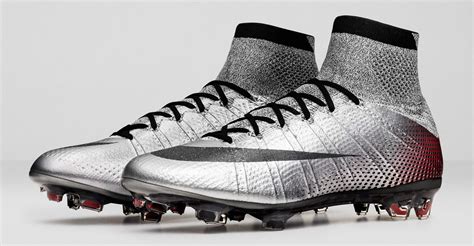 Die neue cr7 saison 2020 wartet auf sie online auf schuhe.de in großer auswahl. Nike Fußballschuhe 2015 Mercurial cr7 Schuhe | Fusselliese ...