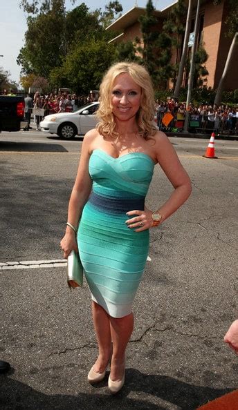 Picture Of Leigh Allyn Baker