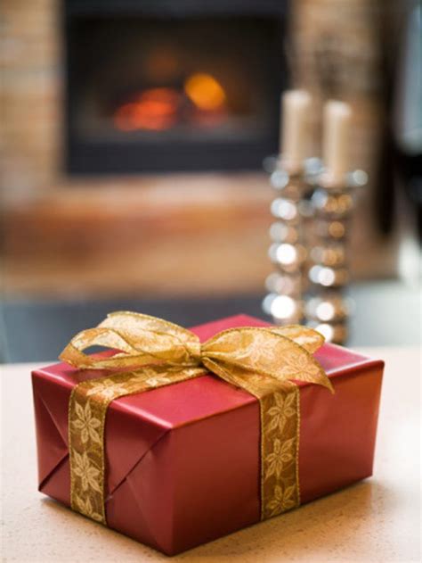 I don't know about you but i just love looking through other people's gift guides and seeing what suggestions they have, especially when i am buying for someone who seems to have everything already. Theme Ideas for a Ladies Luncheon | Christmas gifts for ...